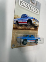 Matchbox 1/64 ‘95 Nissan Hardbody (D21) Blue