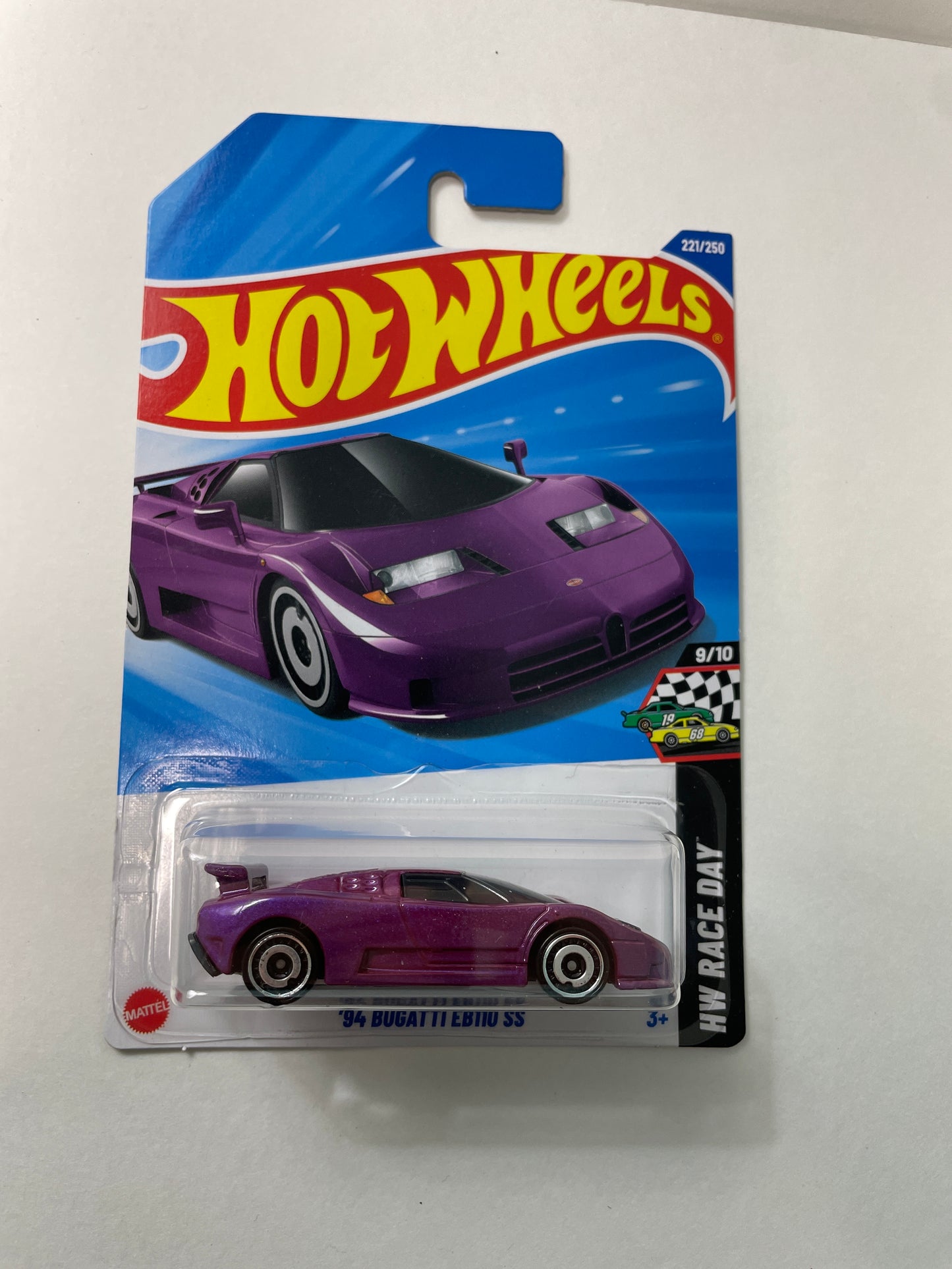 Hot Wheels 1/64 ‘94 Bugatti EB110 SS Purple