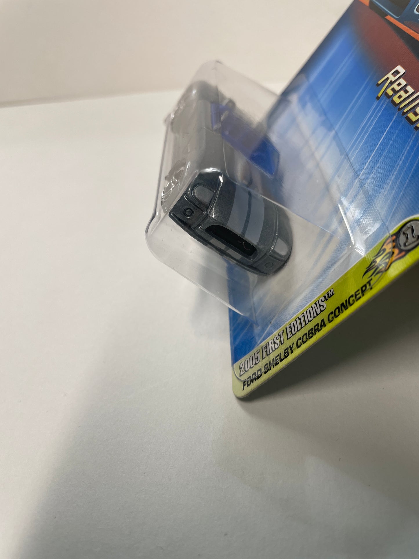 Hot Wheels 1/64 Realistix Ford Shelby Cobra Concept Grey