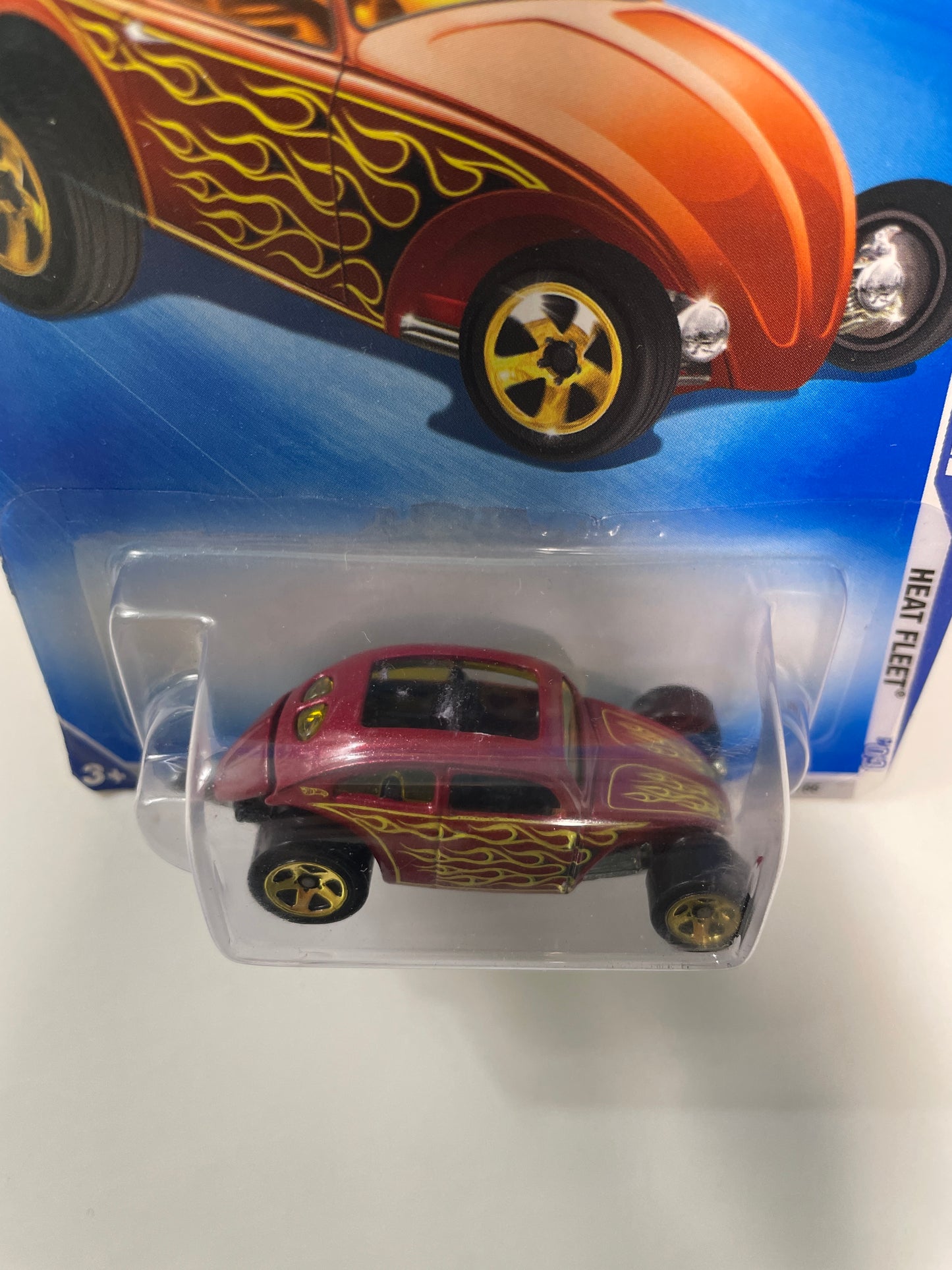 Hot Wheels 1/64 Custom Volkswagen Beetle Red - Damaged Box
