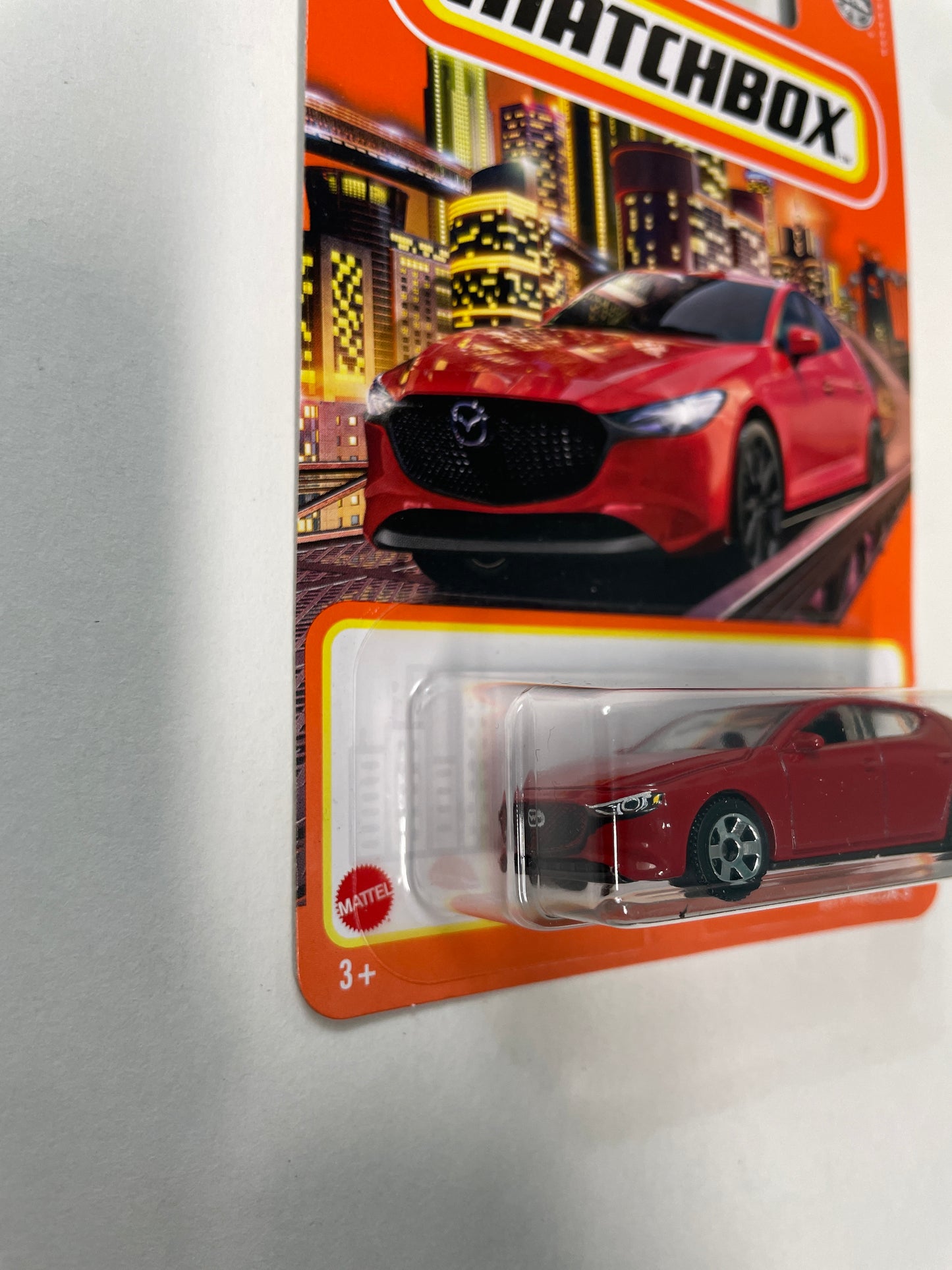Matchbox 1/64 2019 Mazda 3 Red