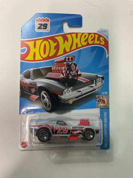 Hot Wheels 1/64 Rodger Dodger Grey