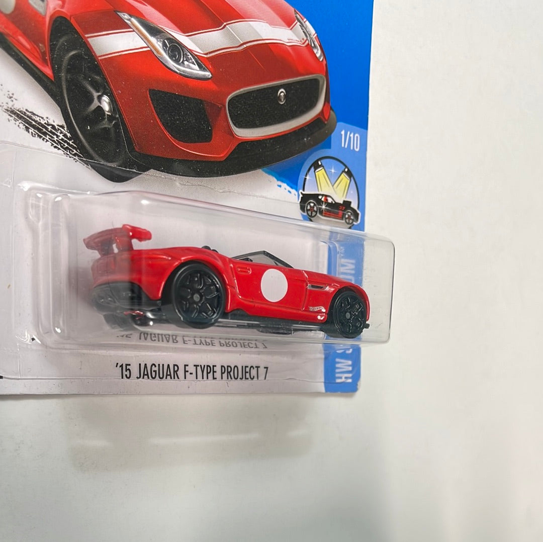 Hot Wheels 1/64 '15 Jaguar F-Type Project 7 Red - Damaged Card