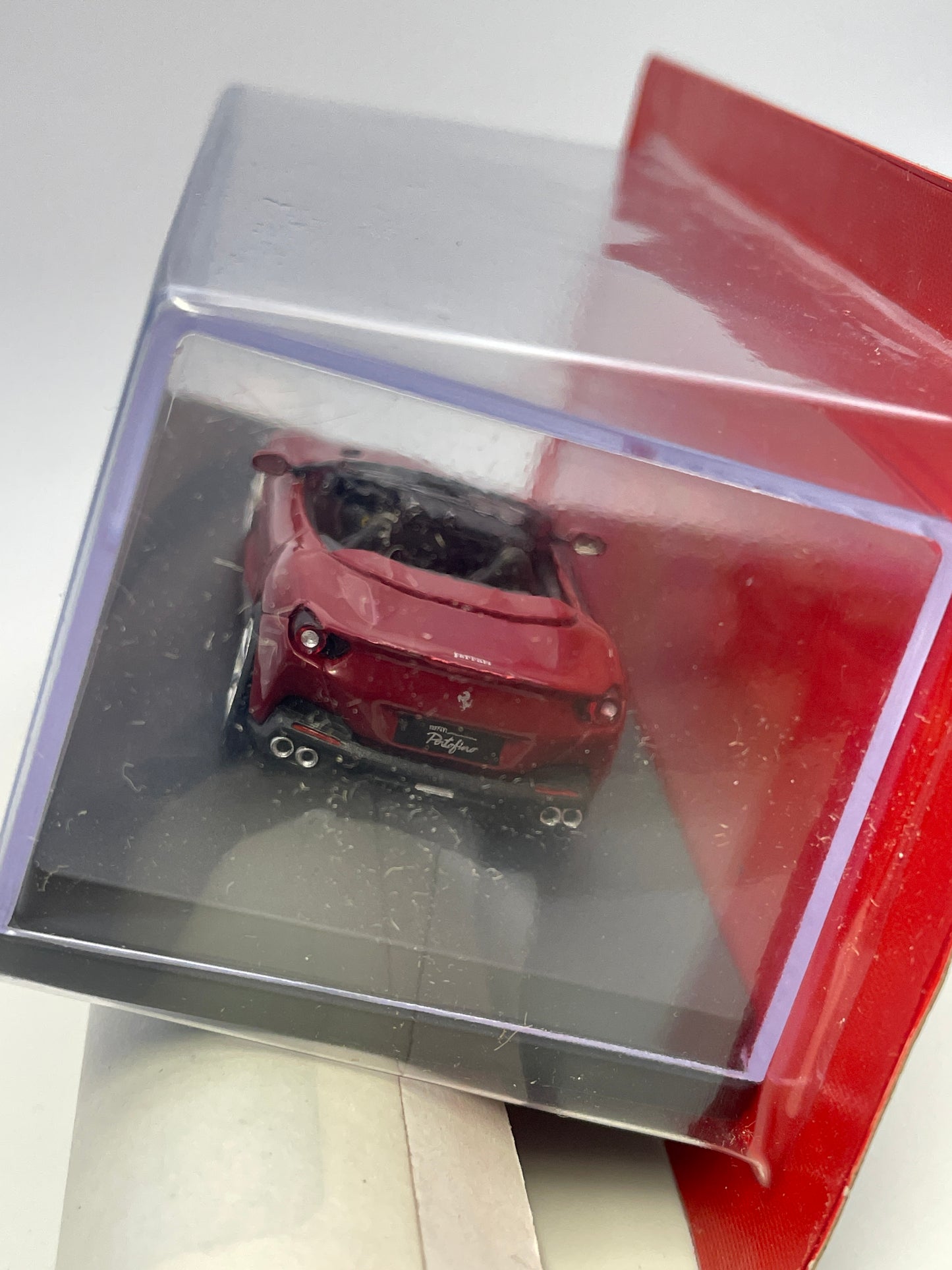 Centauria 1/64 Ferrari Portofino 2018 Red