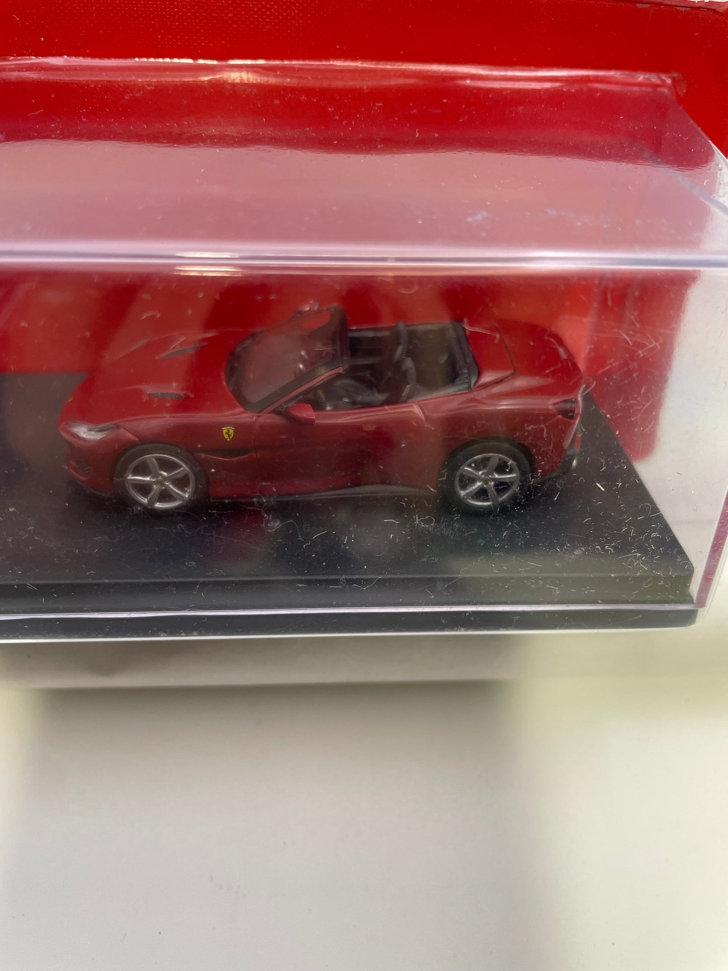 Centauria 1/64 Ferrari Portofino 2018 Red