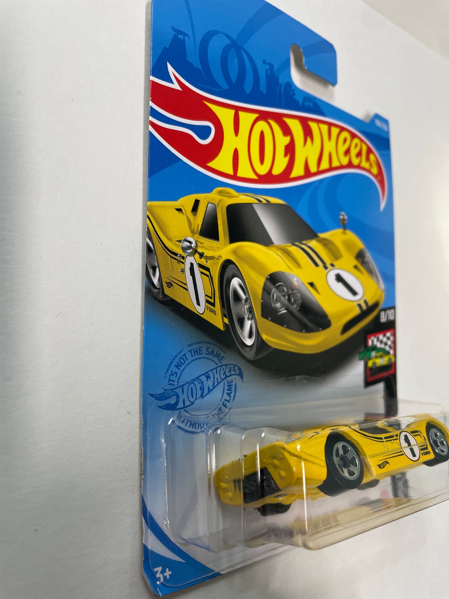 Hot Wheels 1/64 ‘67 Ford GT40 Mk. IV Yellow - Damaged Box