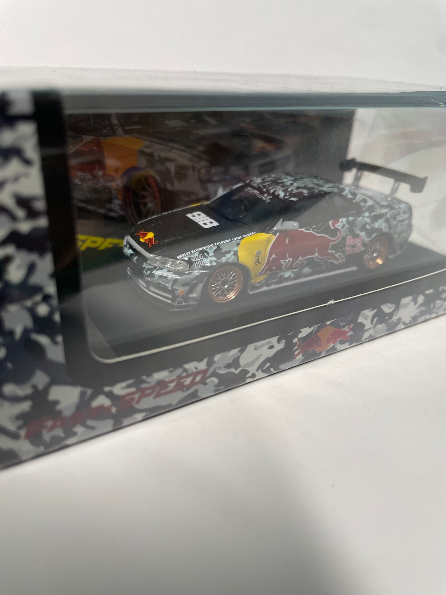 Fast & Speed 1/64 Nissan Skyline GT-R R34 Camo