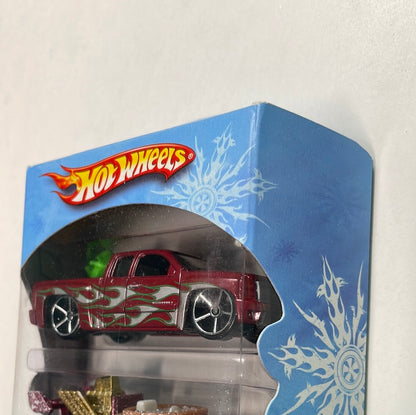 Hot Wheels 1/64 Target Exclusive Multi-Pack Holiday Hot Rods ( Chevy Silverado, Hot Tub & Volkswagen Beetle)