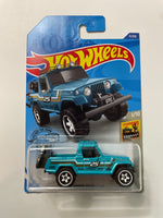 Hot Wheels 1/64 ‘67 Jeepster Commando Blue