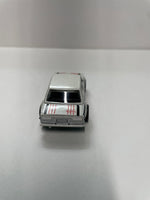 *Loose* Hot Wheels 1/64 Real Riders Datsun Bluebird 510 n92 White