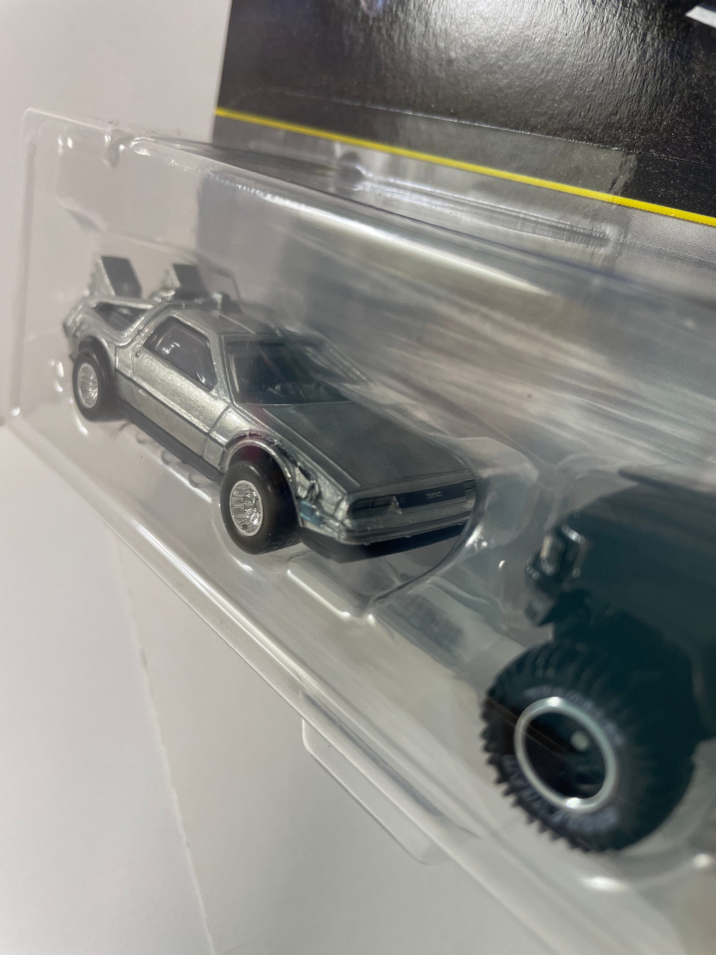 Hot Wheels 1/64 Premium Car Culture 2 Pack Back To The Future Time Machine Delorean & 1987 Toyota Pickup Truck/ Camionnette Black - JHW48 - Damaged Box