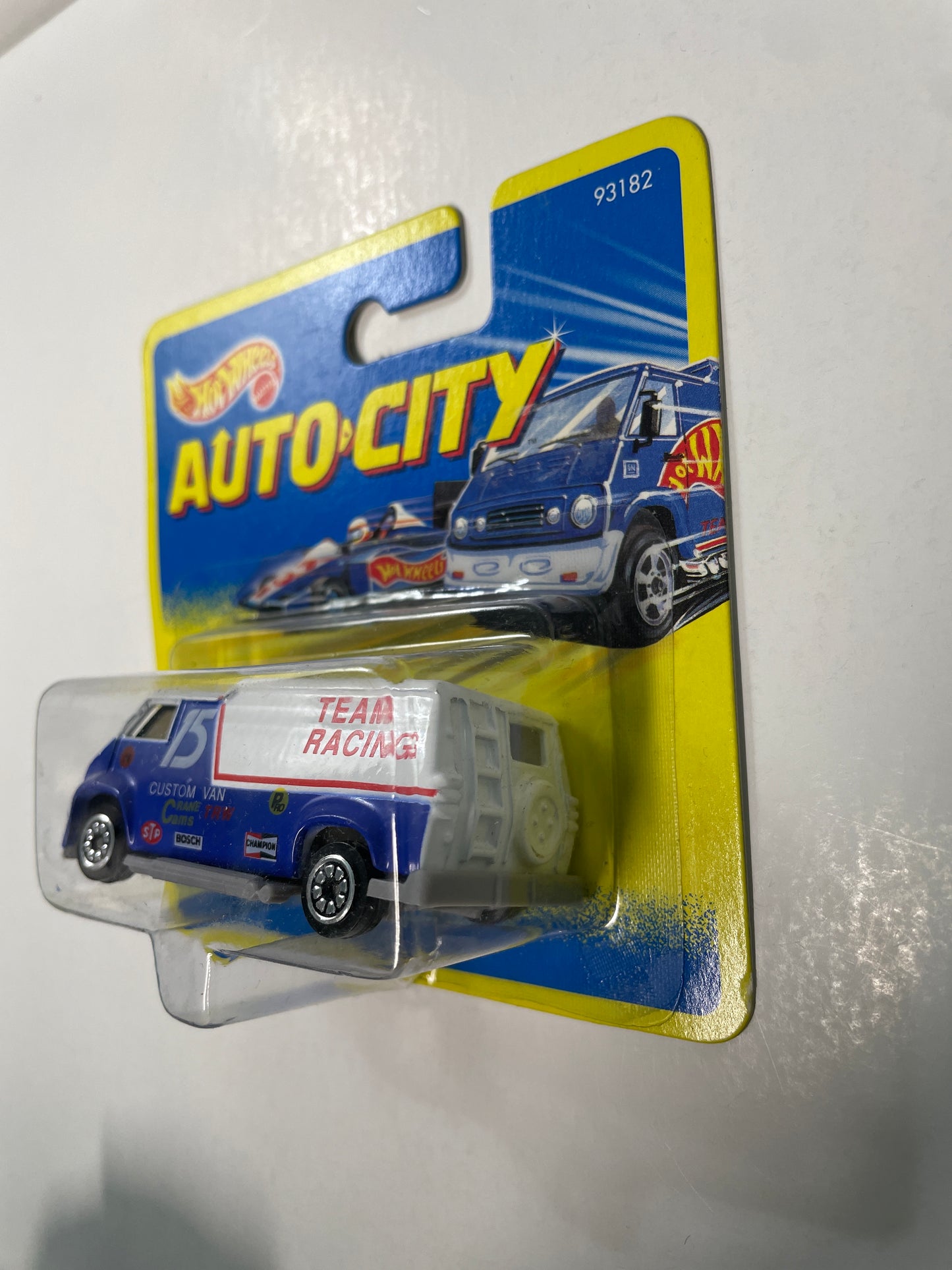 Hot Wheels 1/64 Auto City Hot Rod Custom Van White & Blue - Damaged Box