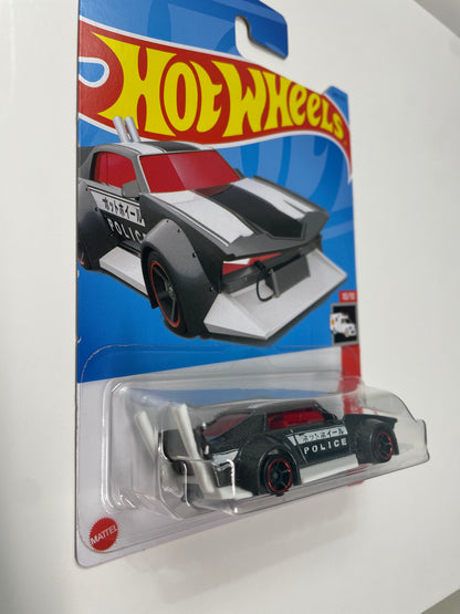 Hot Wheels 1/64 Mad Manga Police Black & White