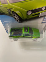 Hot Wheels 1/64 Volkswagen Caddy Green