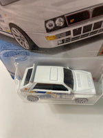 Hot Wheels 1/64 Lancia Delta Integrale Michelin White - Damaged Card