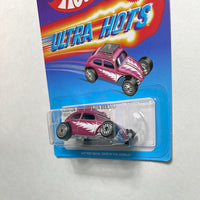 Hot Wheels 1/64 Ultra Hots Custom Volkswagen Beetle Pink - Damaged Card