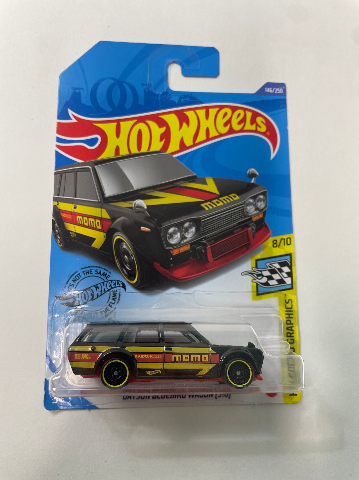 Hot Wheels 1/64 Datsun Bluebird Wagon 510 Momo Black - Damaged Box