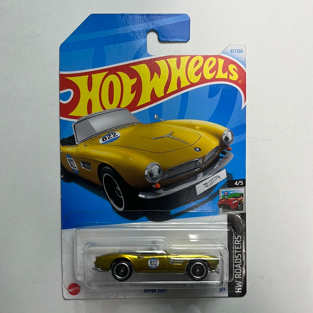 Hot Wheels Super Treasure Hunt BMW 507 Yellow - Damaged Box