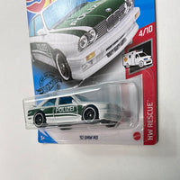 Hot Wheels 1/64 ‘92 BMW M3 Polizei White & Green