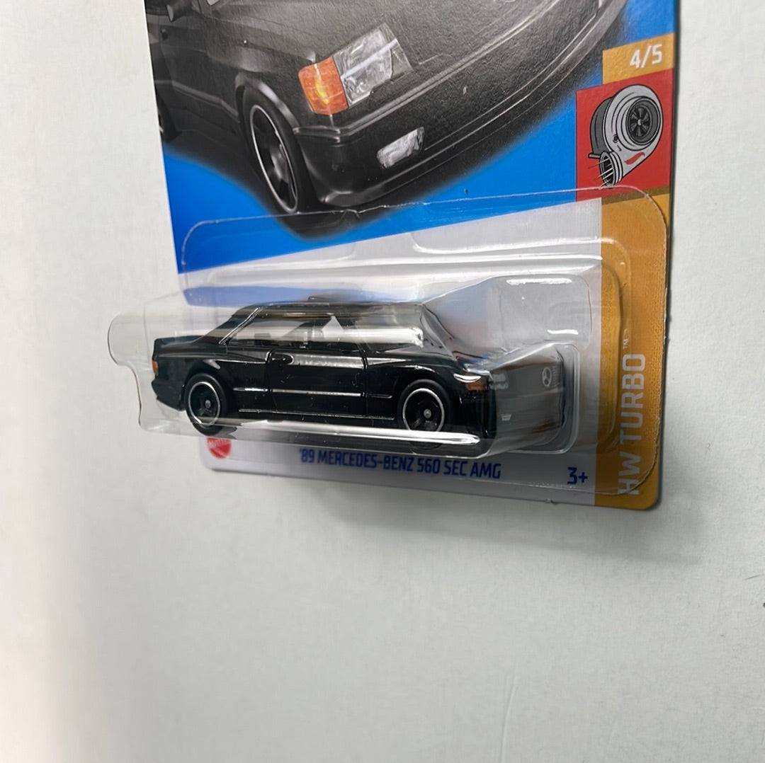 Hot Wheels 1/64 '89 Mercedes-Benz 560 SEC AMG Black - Damaged Box