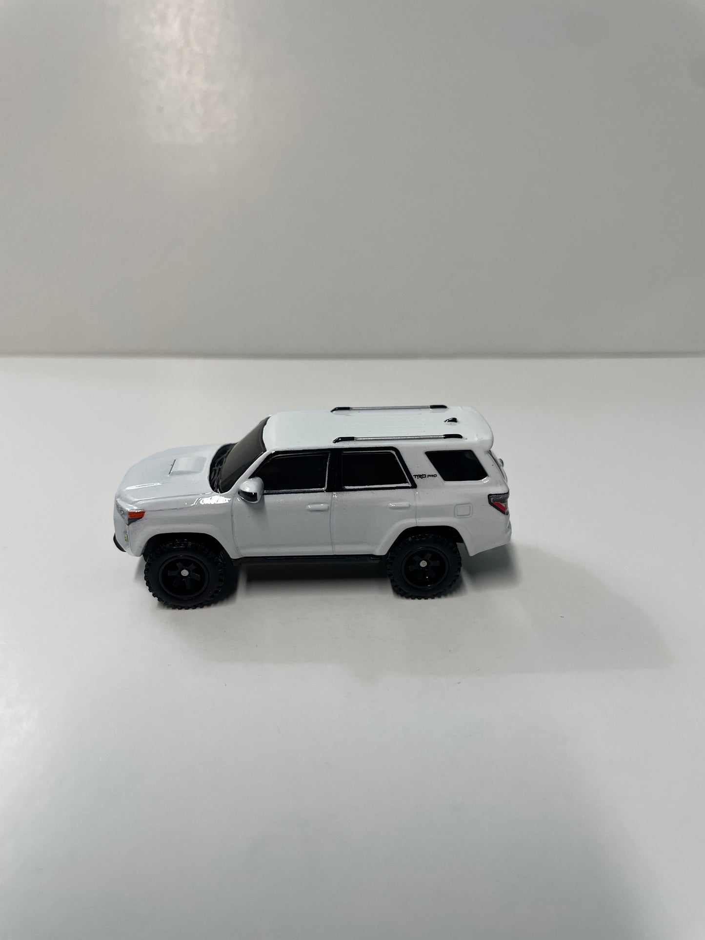 *Loose* Hot Wheels 1/64 Premium Car Culture 2 Pack 2018 Toyota 4Runner White
