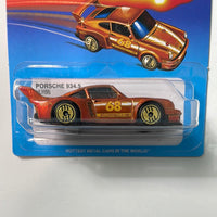 Hot Wheels 1/64 Ultra Hots #68 Porsche Orange