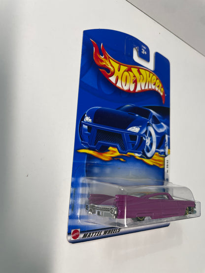 Hot Wheels 1/64 Custom Cadillac 1959 Purple - Damaged Box