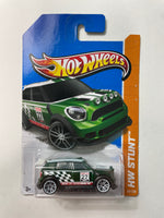 Hot Wheels 1/64 ‘12 Mini Countryman Rally Green - Damaged Card