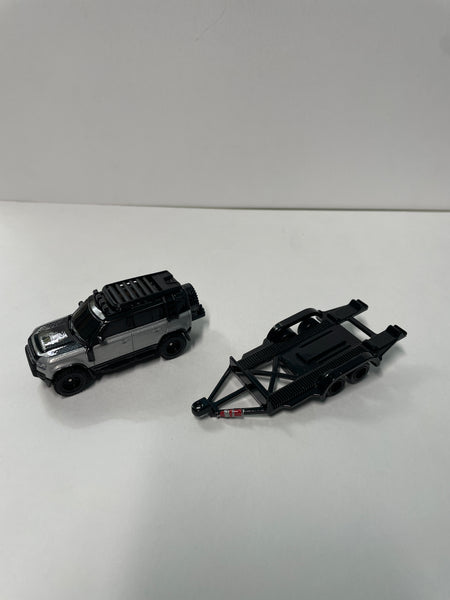 *Loose* Hot Wheels 1/64 Premium Car Culture Team Transport 2023 Land Rover Defender 110 Silver & Black