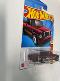 Hot Wheels 1/64 ‘63 Studebaker Champ Red