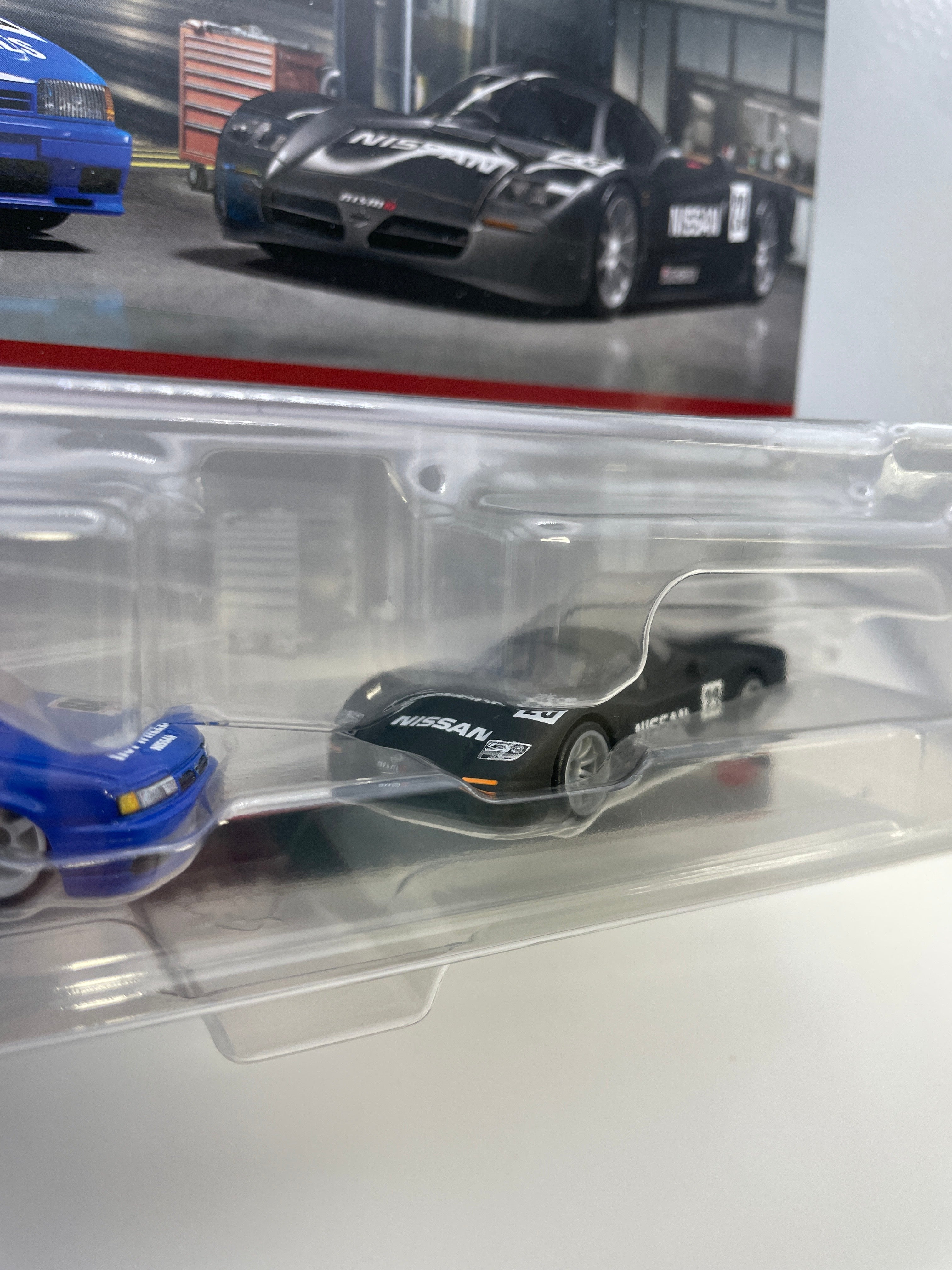 Hot Wheels 1/64 Car Culture Premium 2 Pack '94 Nissan Primera