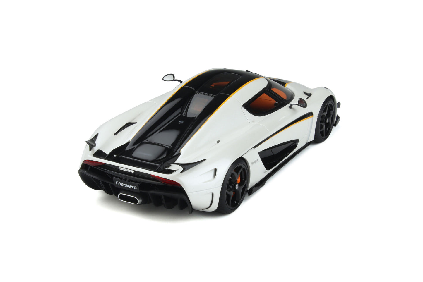 1/18 GT Spirit 2018 Koenigsegg Regera Resin White