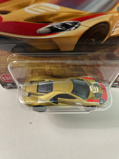 Hot Wheels 1/64 2025 Boulevard Mix C '17 Ford GT Gold