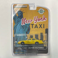 Greenlight 1/64 Hobby Exclusive New York Taxi 1994 Ford Crown Victoria  Yellow