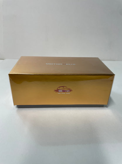 Motorhelix 1/64  Honda Civic Type R (FD2) Customized Chrome Paint Gold - The Diecast Expo 2025 Singapore Dinner Exclusive