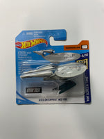 Hot Wheels 1/64 U.S.S. enterprise NCC-1701 Short Card White