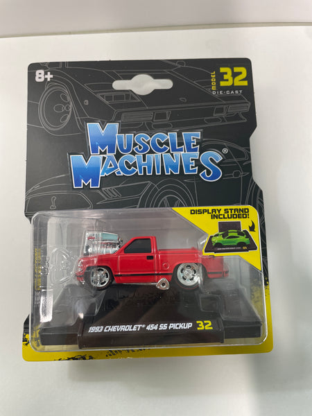 Muscle Machines 1/64 1993 Chevrolet 454 SS Pickup Red