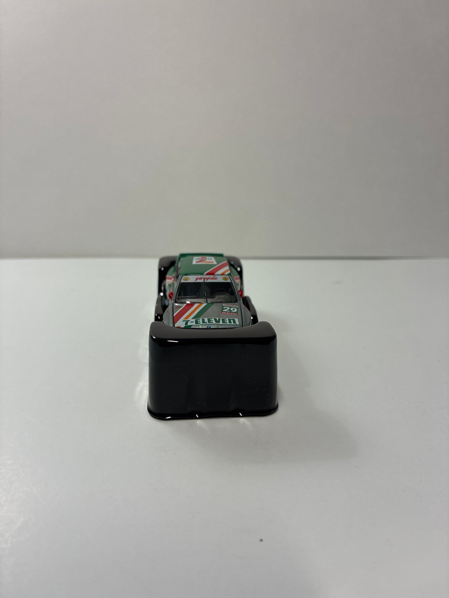*Chase* Mini GT x Kaido House 1/64 BMW M3 KAIDO WORKS LARRY CHEN V1 White & Green - KHMG217 - Damaged Box