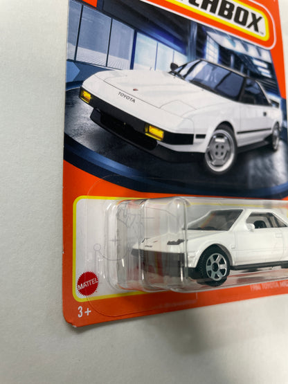 Matchbox 1/64 1984 Toyota MR2 AW11 (Close Headlights) White - Damaged Box