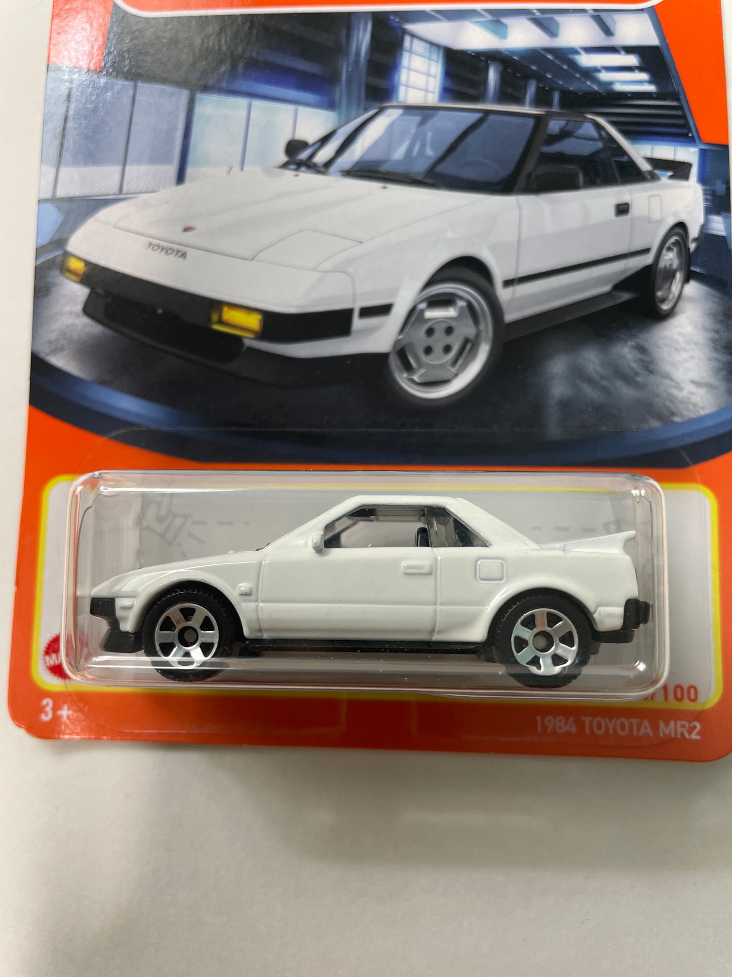 Matchbox 1/64 1984 Toyota MR2 AW11 (Close Headlights) White - Damaged Box