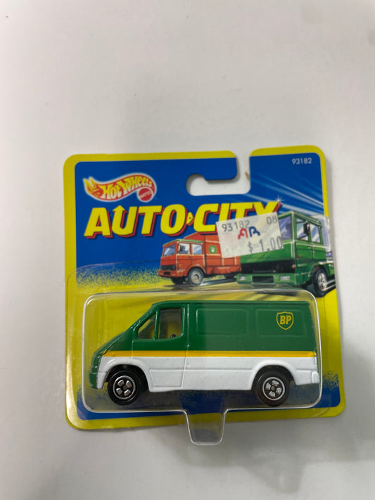 Hot Wheels 1/64 Auto City Ford BP Van Green - Damaged Box
