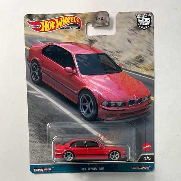 Hot Wheels 1/64 Car Culture Canyon Warriors ‘01 BMW M5 Red