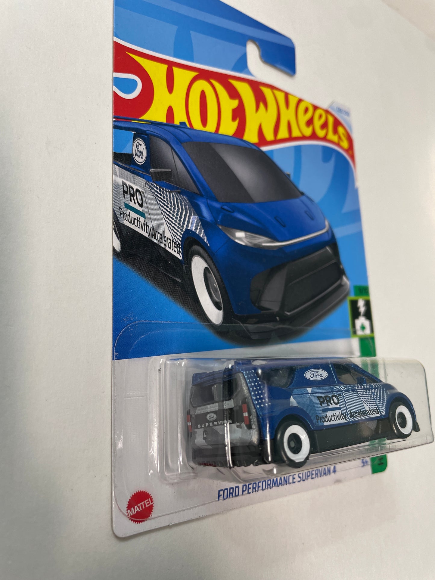 Hot Wheels 1/64 Ford Performance Supervan 4 Blue
