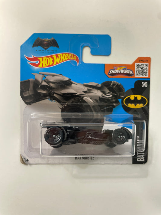 Hot Wheels 1/64 Batman v Superman Batmobile Short Card Black - Damaged Card