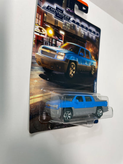 Matchbox 1/64 Chevrolet Trucks ‘02 Chevy Avalanche Blue & Grey