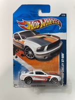 Hot Wheels 1/64 ‘07 Ford Shelby GT-500 White & Orange - Damaged Card