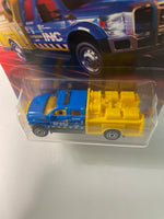 Matchbox 1/64 Ford F-550 Super Duty Yellow & Blue