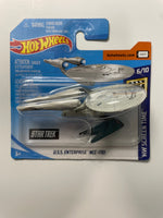 Hot Wheels 1/64 U.S.S. enterprise NCC-1701 Short Card White