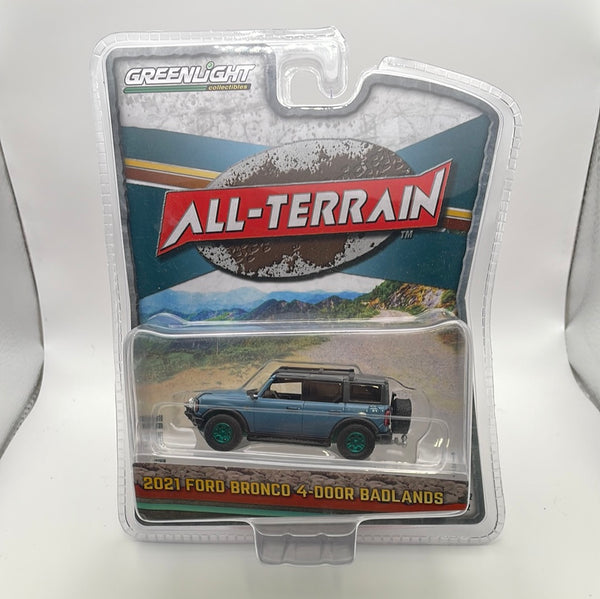 *Chase* Greenlight 1/64 All-Terrain 2021 Ford Bronco 4-Door Badlands Blue