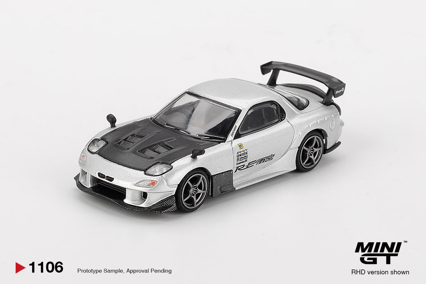 Mini GT 1/64 Mazda RX-7 RE-Amemiya Silver Metallic - MGT01106
